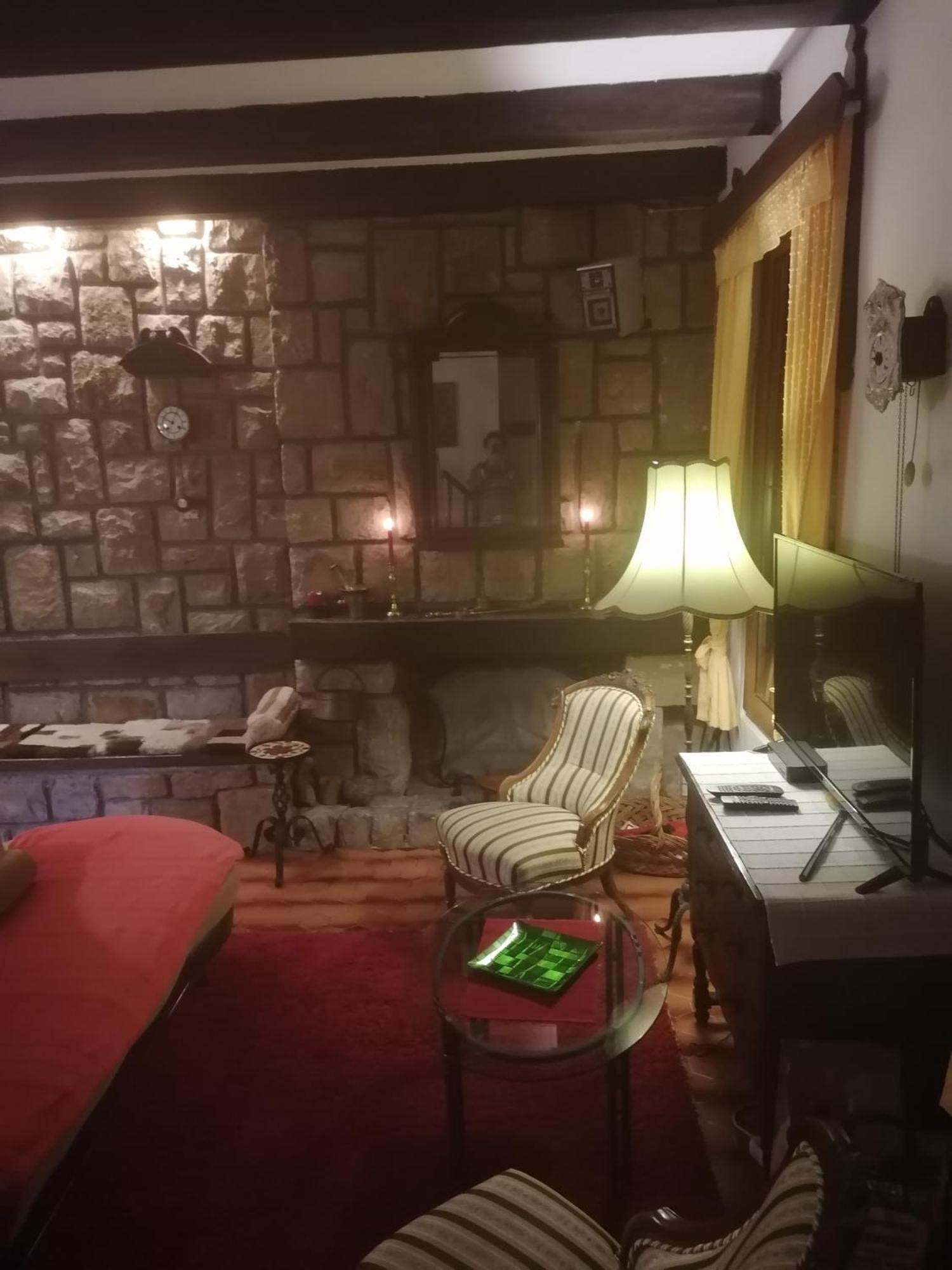 Villa Kornelija Stari Slankamen Buitenkant foto
